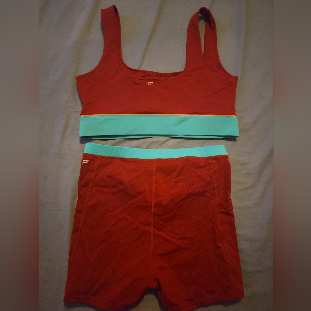 Fabletics 2 Piece Exercise - image 2